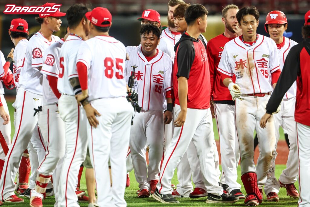 味全龍前後兩份保護名單　球隊不同最精準保護策略也有不同 - Go Baseball 夠棒網