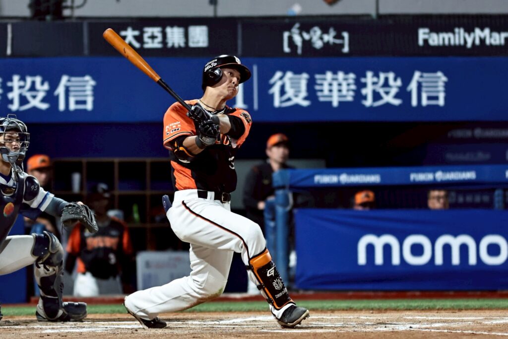 LINE ALBUM 0502統一獅 250503 6