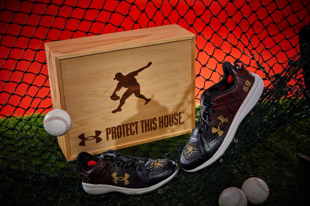 「本土王牌」樂天桃猿黃子鵬，彩繪鞋黑金紅三色搭配展現王者氣場