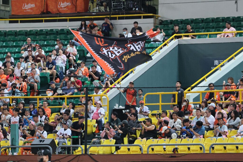 [閒聊] 挑戰賽場地 澄桃澄澄