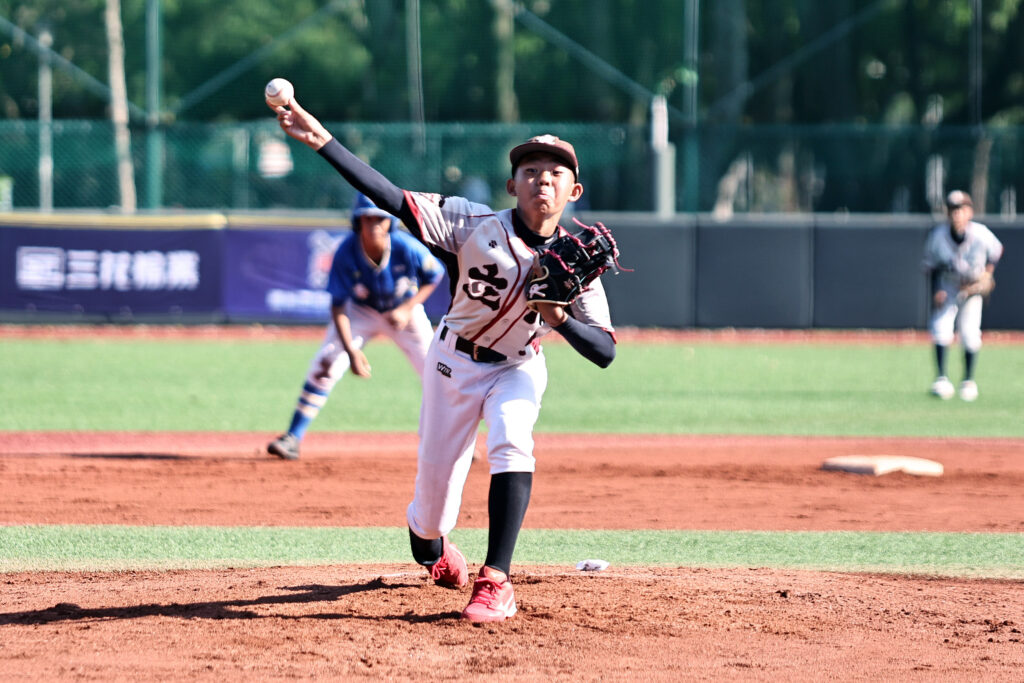 台南立人先發投手陳炤廷 0