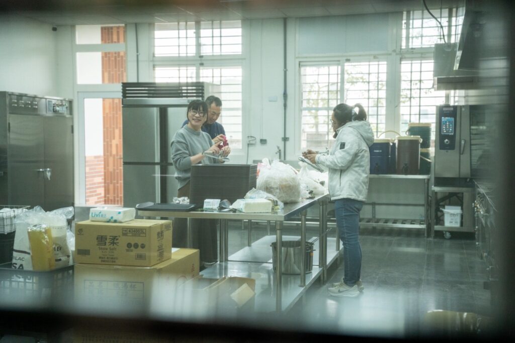 LINE ALBUM 202619 1 260109 2 1