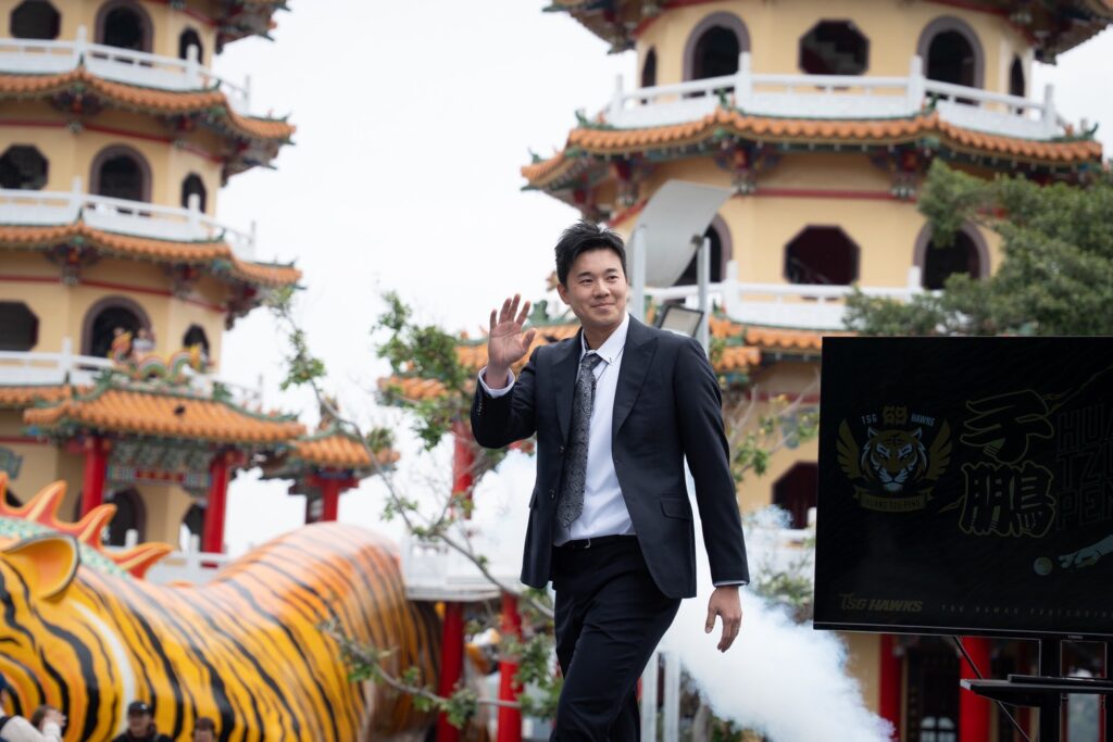 LINE ALBUM 202619 260109 5 1