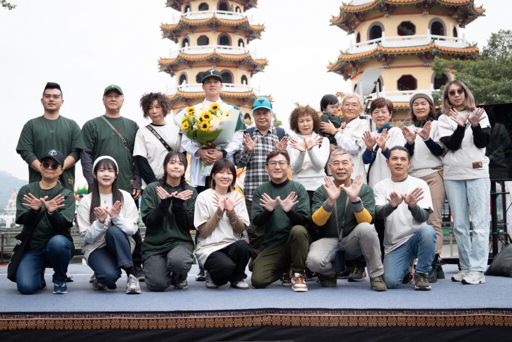 LINE ALBUM 202619 260109 6