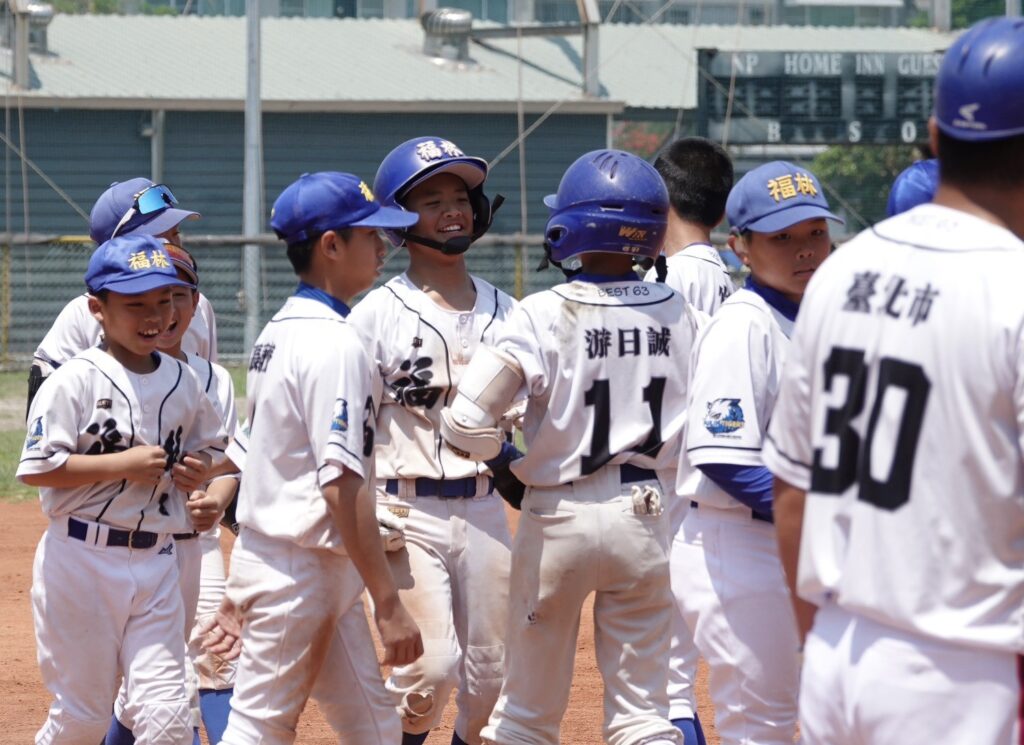 52d3313b ee01 4fda 9574 d571a0e94d92