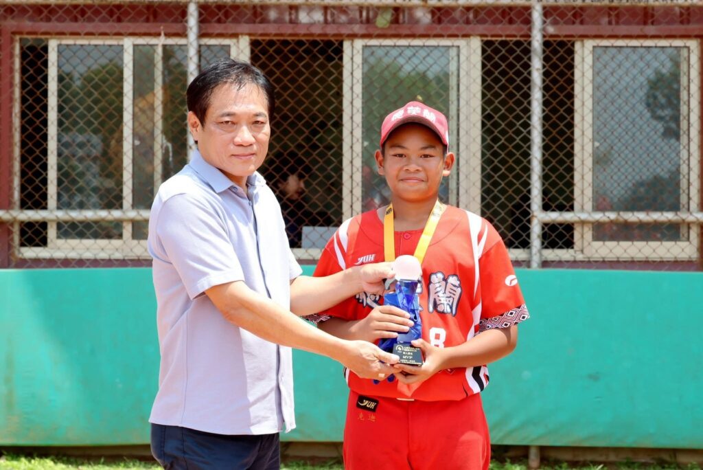 a0866e03 5768 44fc a073 5832635f120b