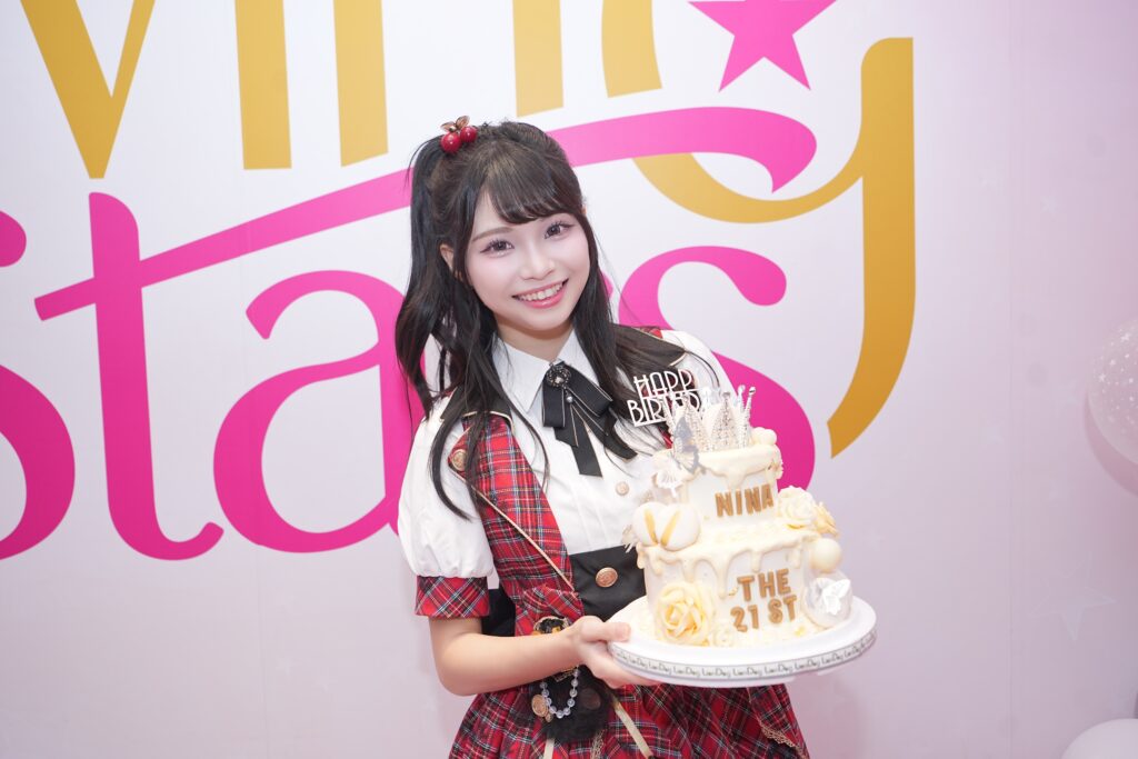 Wing Stars成員Nina生日會